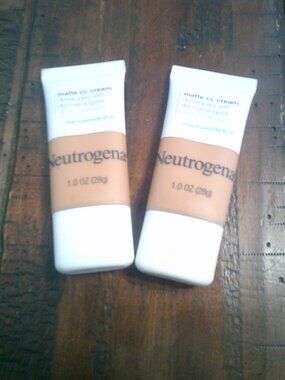 Neutrogena Clear Coverage Matte CC Cream Face Makeup Oil Free, Ginger #7.5